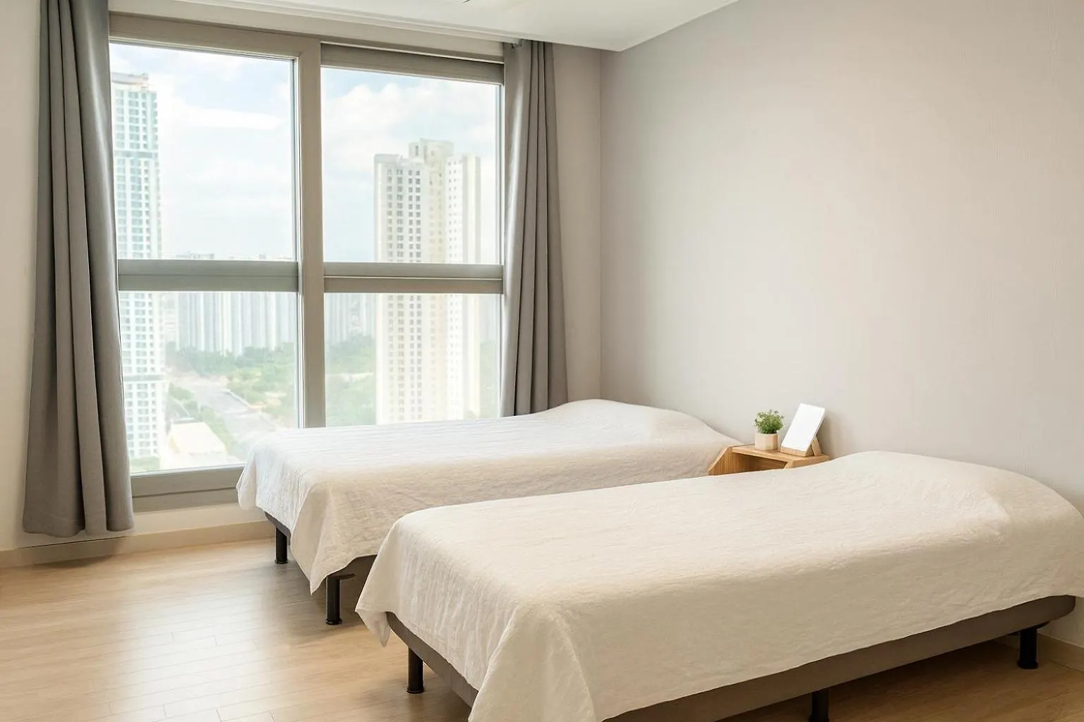 E 2Br 60M2 Newly Built High Floor Apt 2Min To Hyundai Outlet Triple St インチョン広域市 アパート