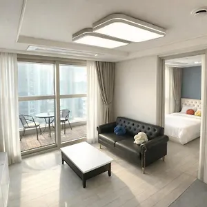 3* Aparthotel 노벰버스테이 인 랜드마크