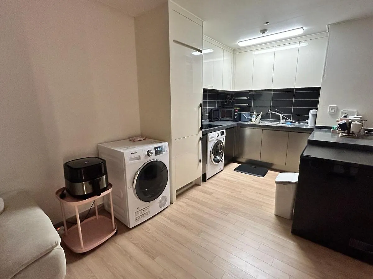 E 2Br 60M2 Newly Built High Floor Apt 2Min To Hyundai Outlet Triple St Incheon 0*,